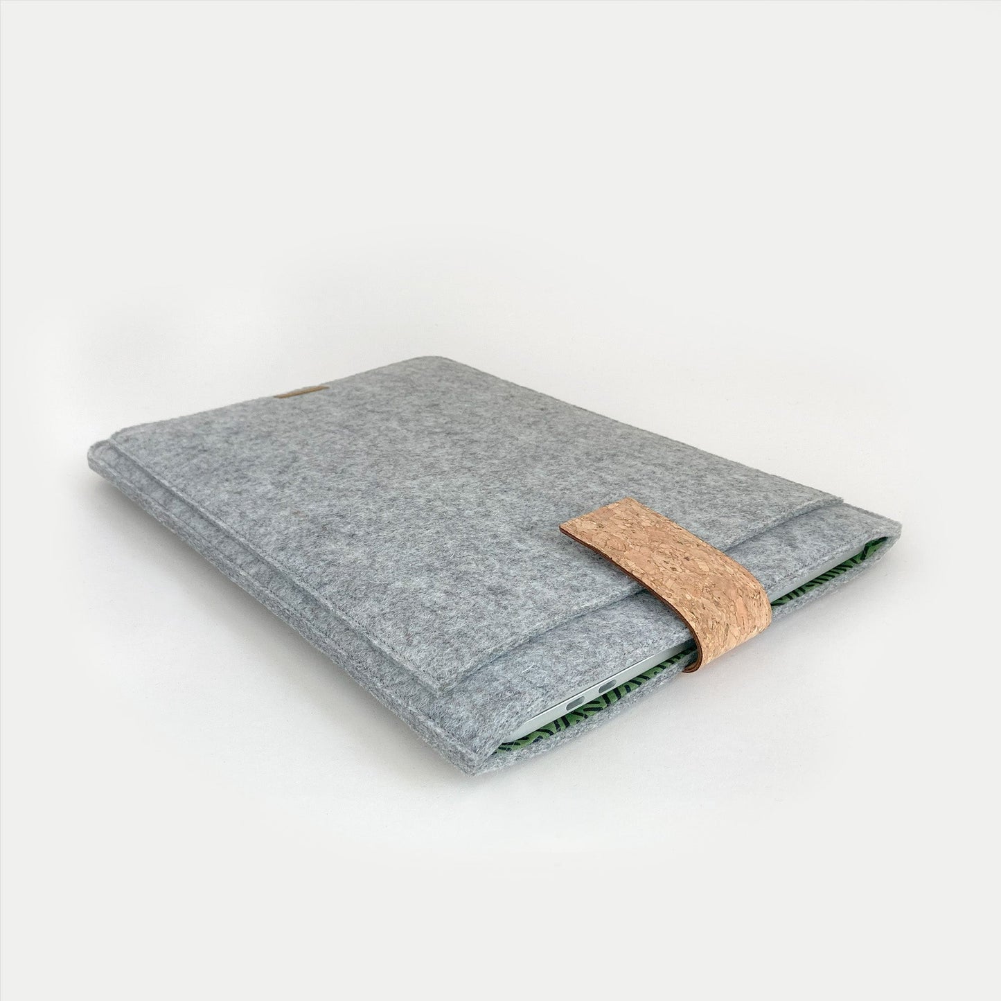 Case for Dell Inspiron | with magnetic closure and extra compartment | light gray - Stripes | Model "HAKA"