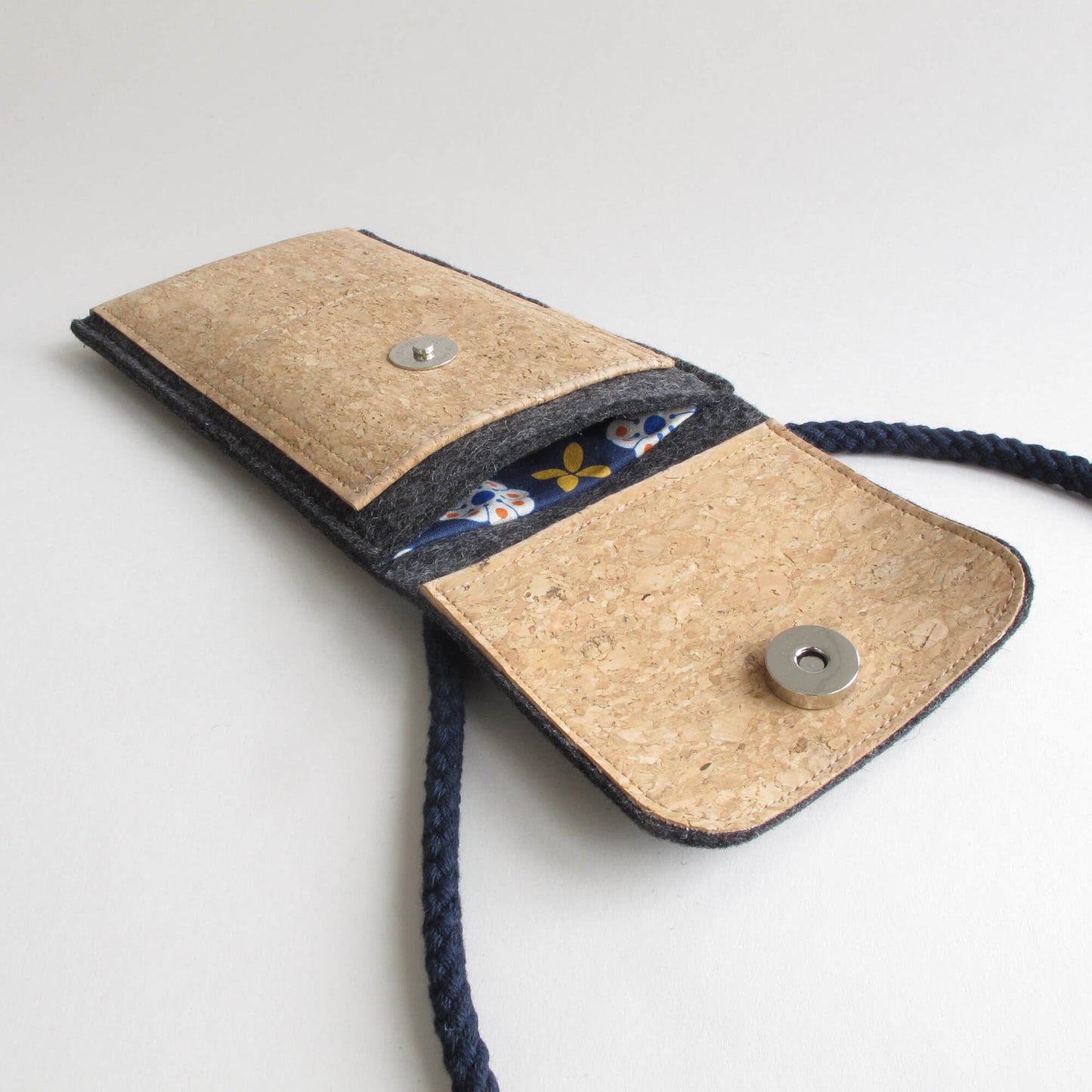 Shoulder bag for iPhone XS | made of felt and organic cotton | anthracite - bloom | model KEDJA