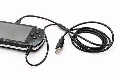 System-S USB Kabel Sync & Ladekabel für Sony PlayStation Portable PSP - DREIKS