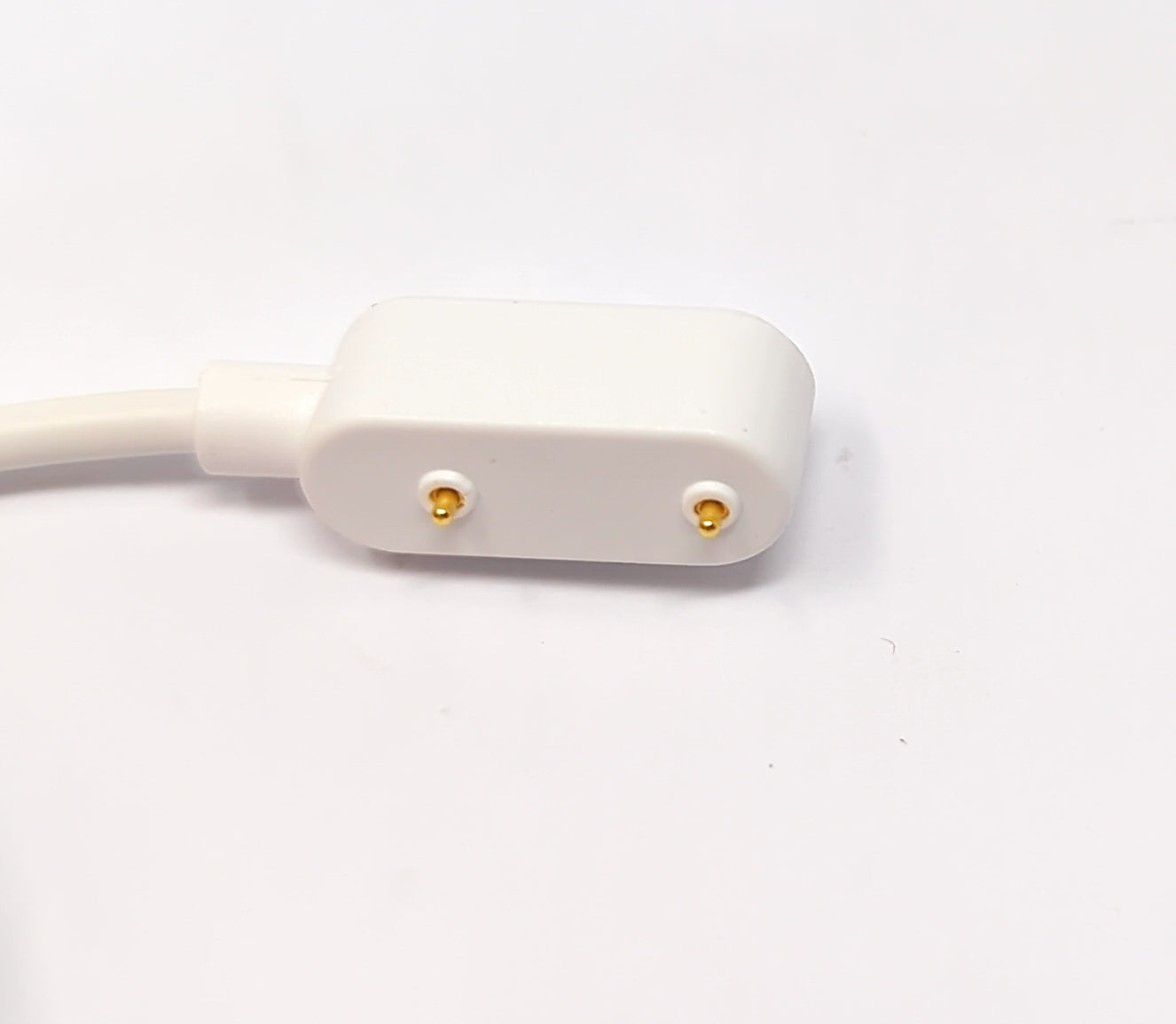 SYSTEM-S USB 2.0 Kabel 100 cm Ladekabel für Oppo Band 2 Smartwatch in Weiß