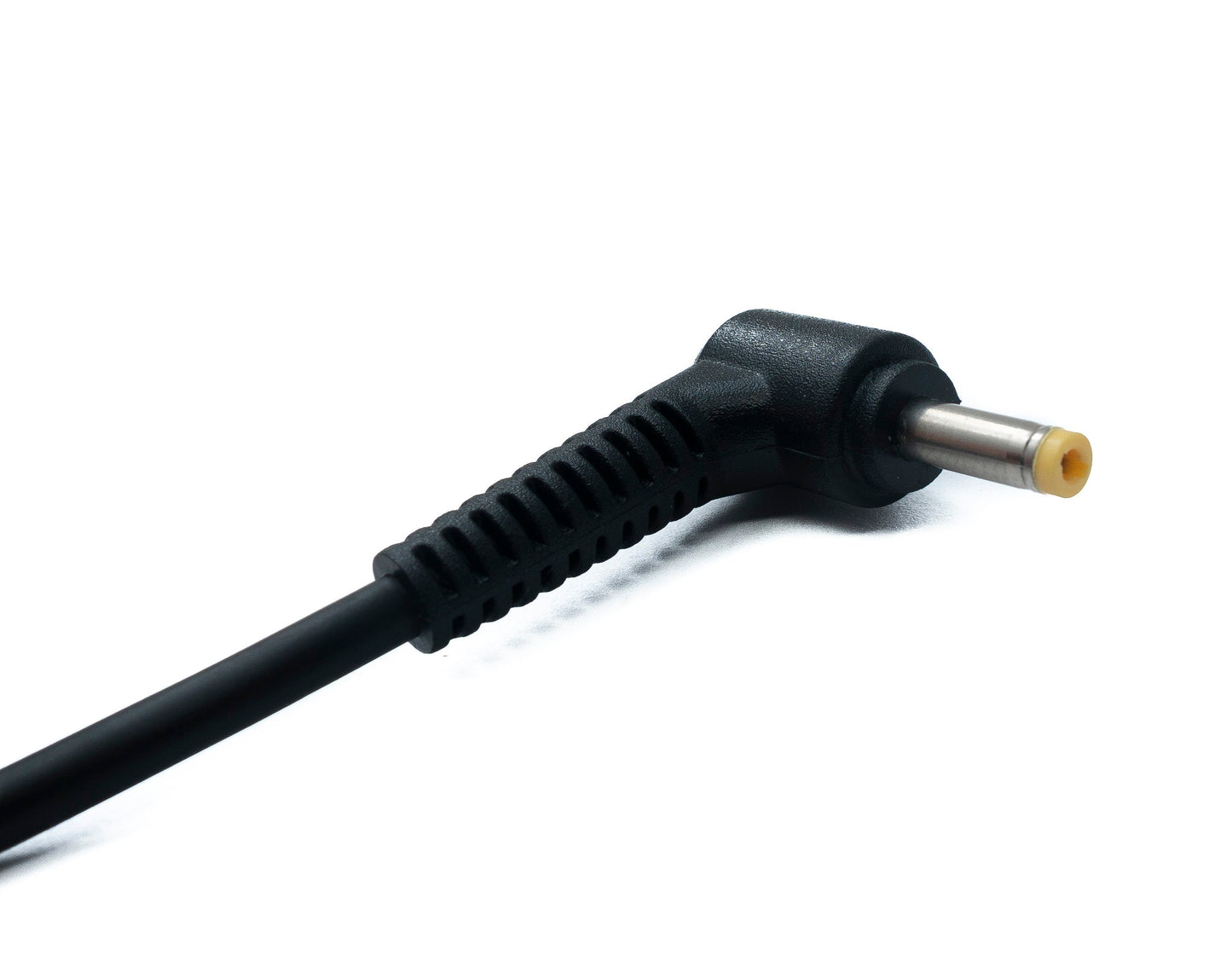 SYSTEM-S DC 15V Kabel 150 cm 4,0 x 1,7 Stecker zu USB 3.1 Typ C Stecker Winkel