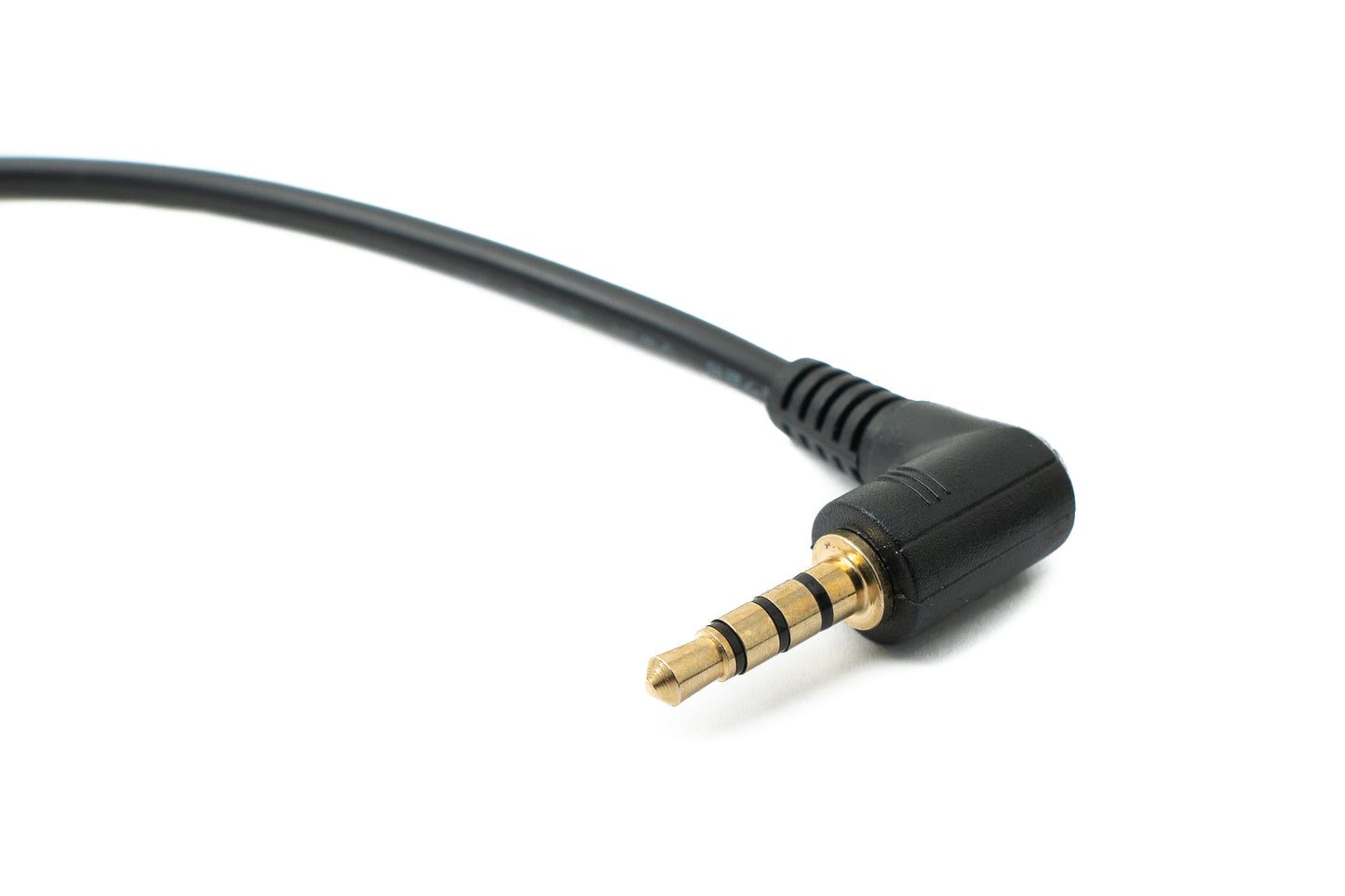 SYSTEM-S Audio Kabel 20 cm 2,5 mm Klinke Stecker zu 3,5 mm Stecker Winkel AUX Adapter Schwarz
