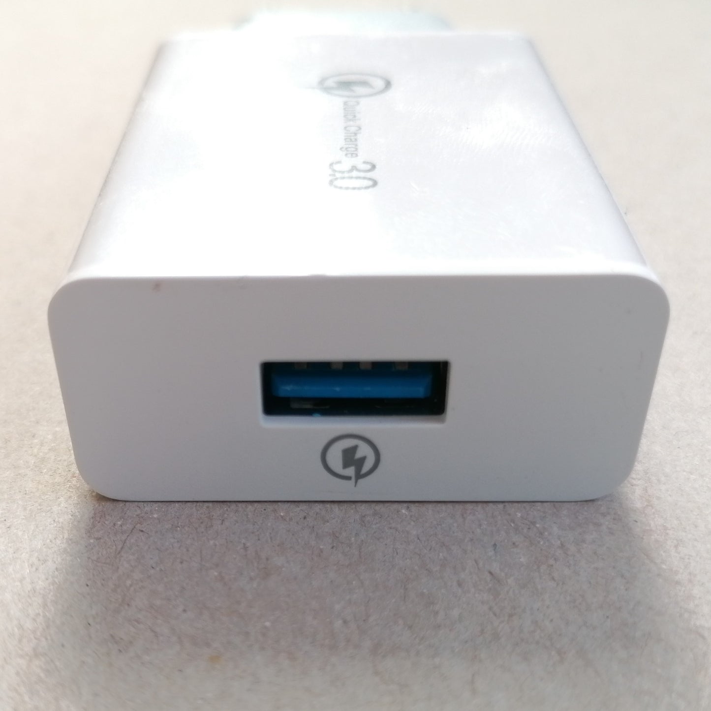 18W Mobile Charger USB-A QC3.0 QuickCharge