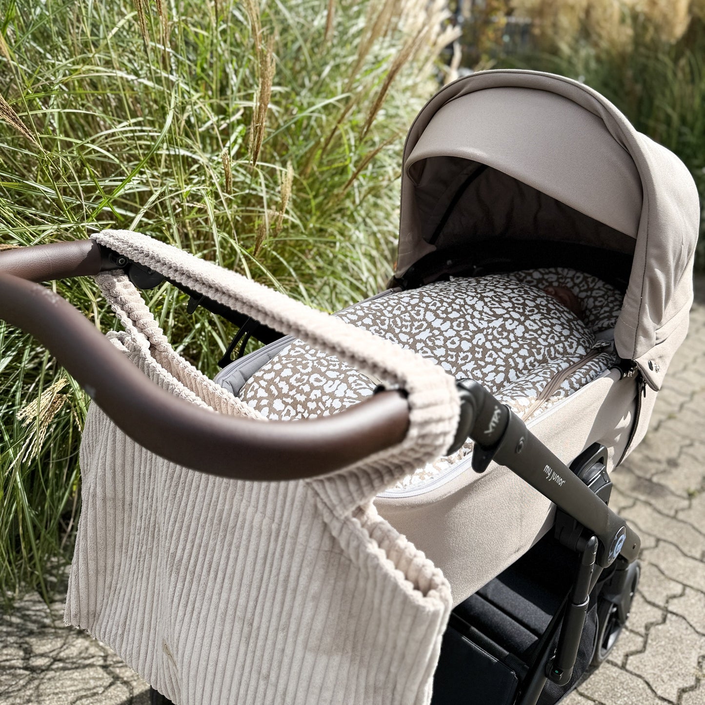 Winterußsack Musselin Leopard für Kinderwagen Autoschale