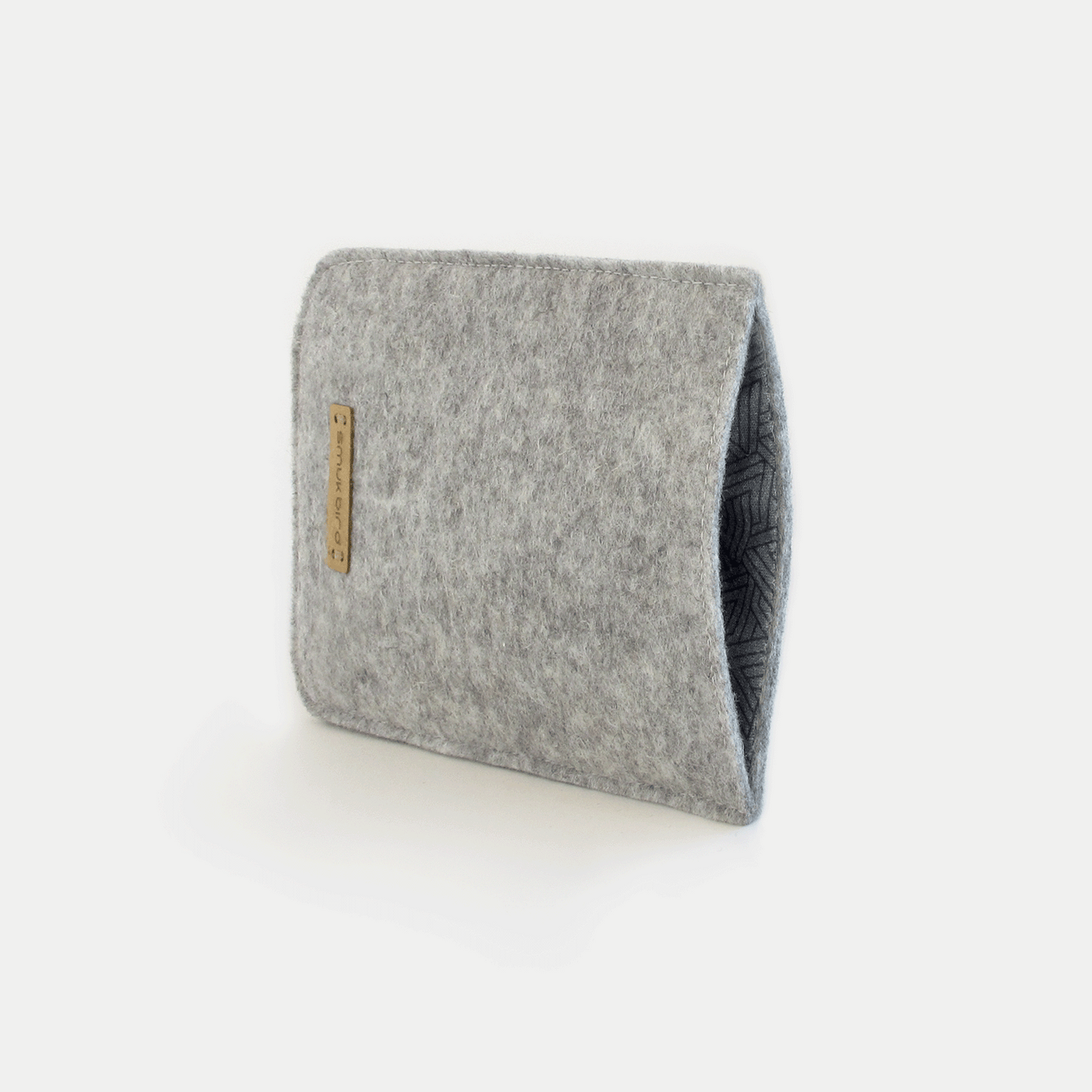 Handytasche für iPhone 14 Pro Max | aus Filz und Bio-Baumwolle | hellgrau - tracks | Modell "LET"