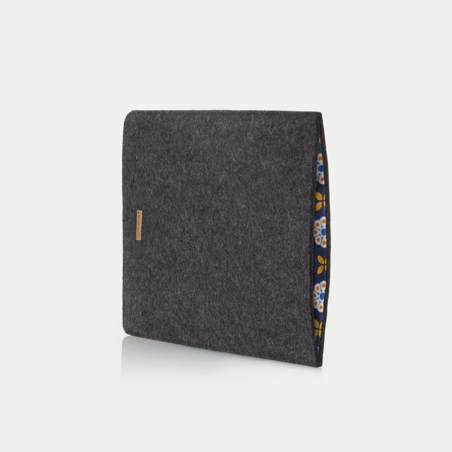 Sleeve for HP 250 | Made of felt and organic cotton | Anthracite - Bloom | Model "LET"