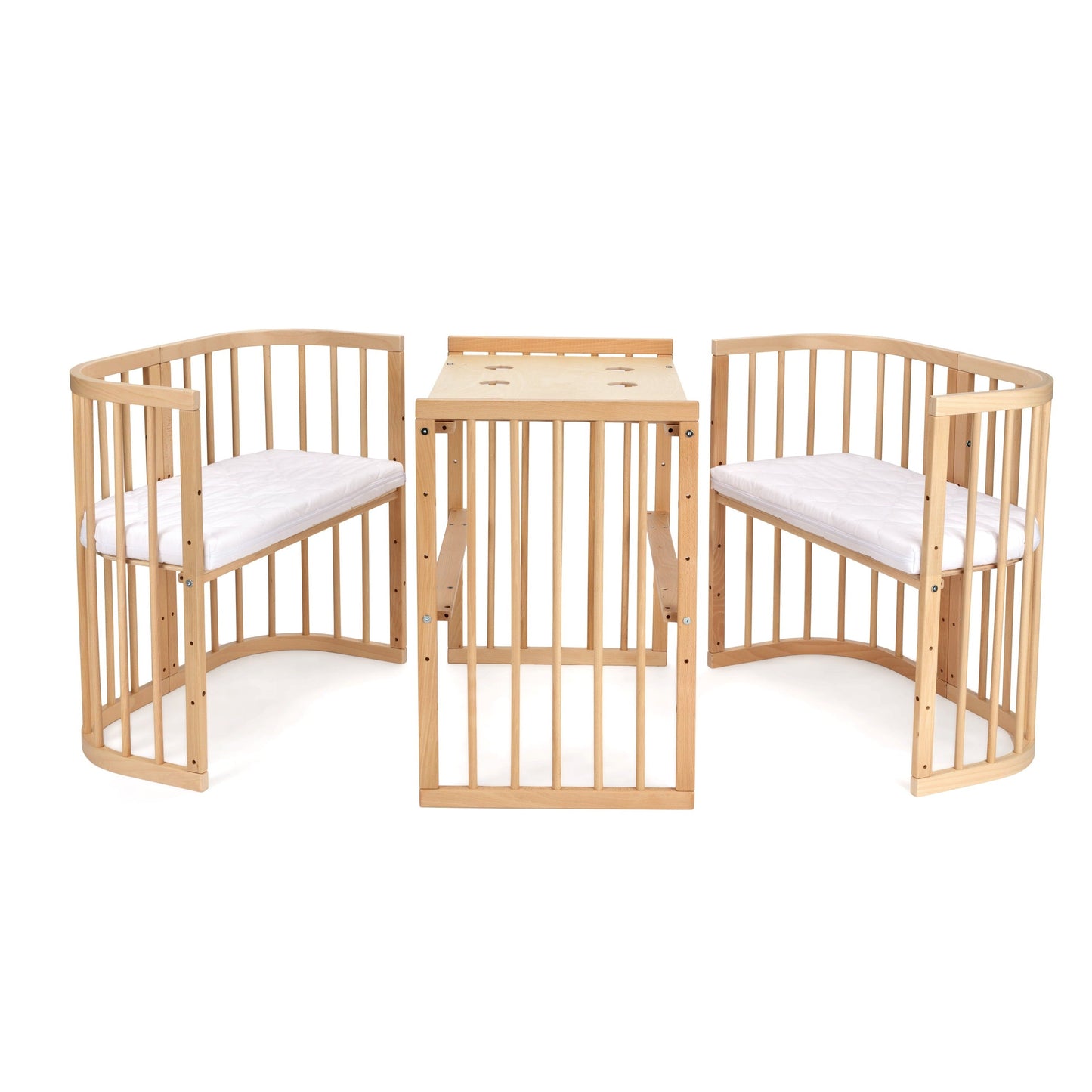 Babybett 7-in-1 – Ein Bett für viele Jahre - mitwachsend | Quadratische Form