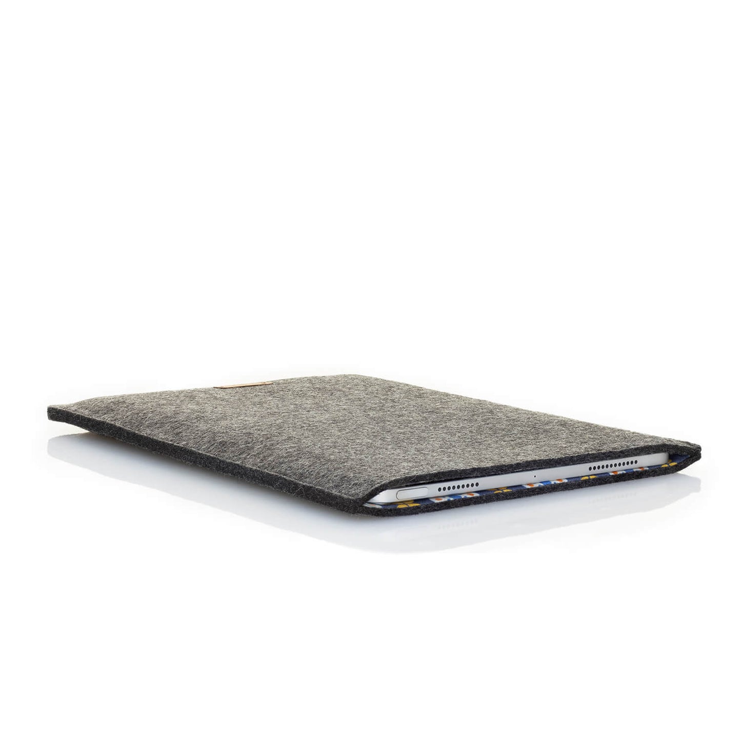 Hülle für iPad Pro 11" - 3. Gen | aus Filz und Bio-Baumwolle | anthrazit - bloom | Modell "LET"