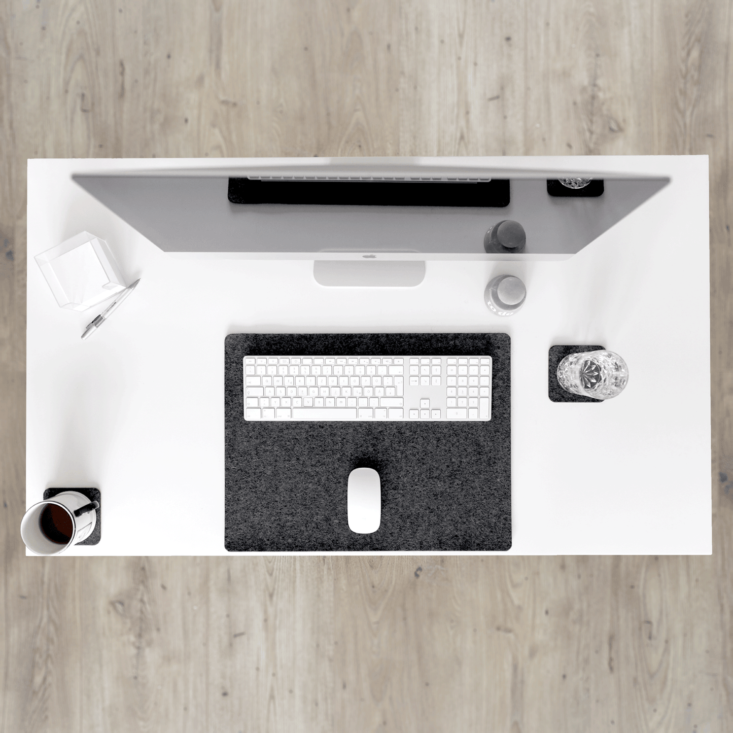 Felt and cork desk pad | 38 x 50 cm | anthracite