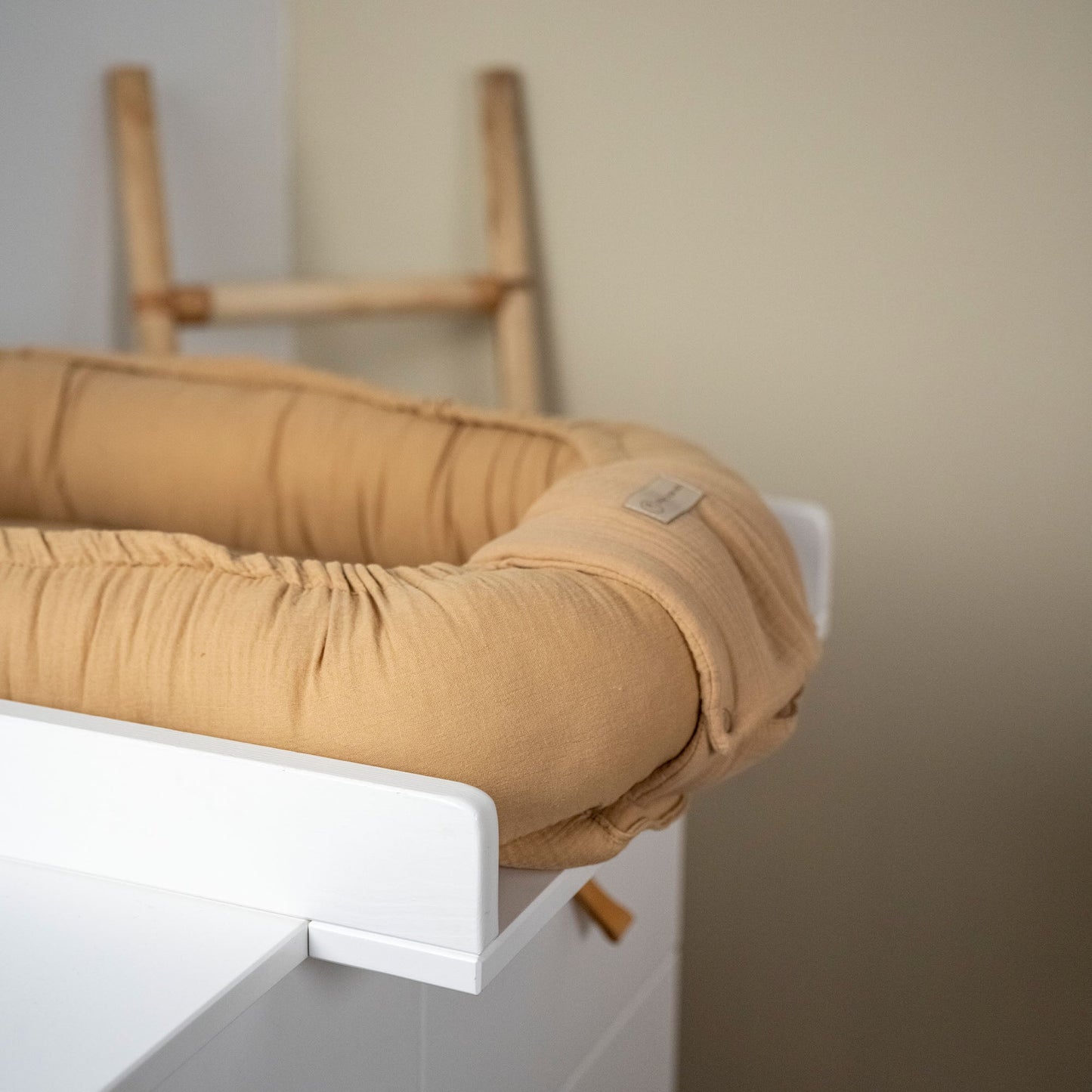 Babynestchen Musselin – Weicher mitwachsender Baby Kokon