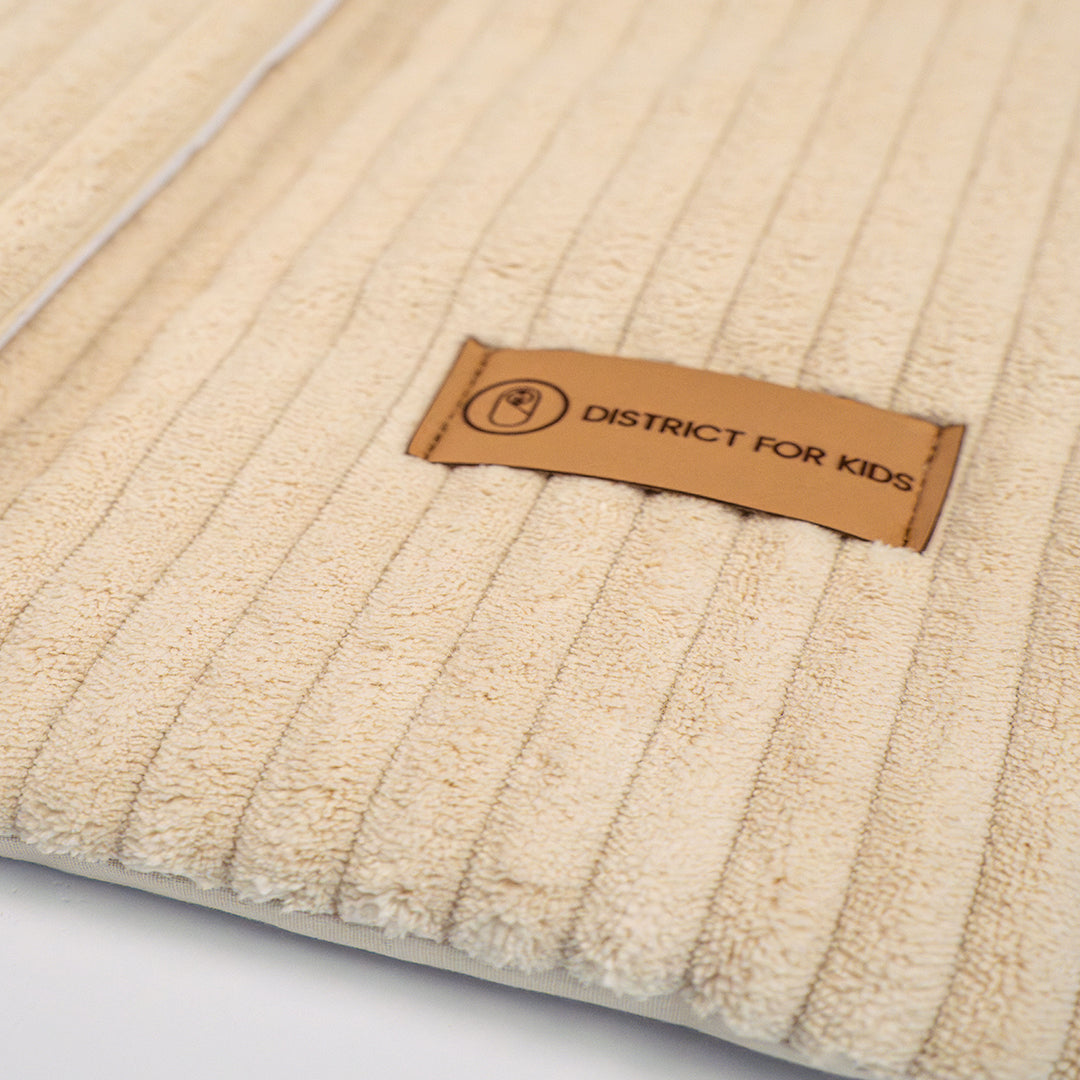 Cord changing mat with underlay – natural & cuddly for your baby