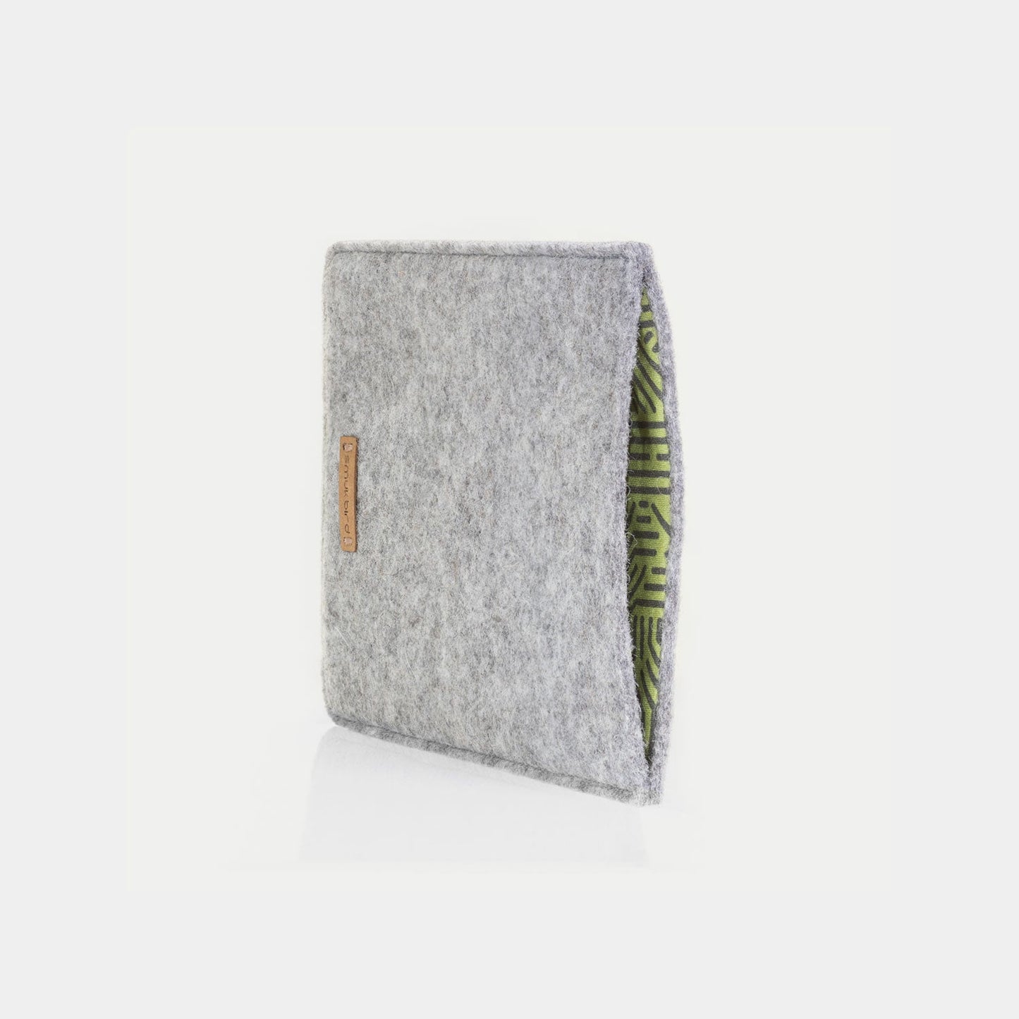 Hülle für Kindle Paperwhite 10 | aus Filz und Bio-Baumwolle | hellgrau - stripes | Modell "LET"