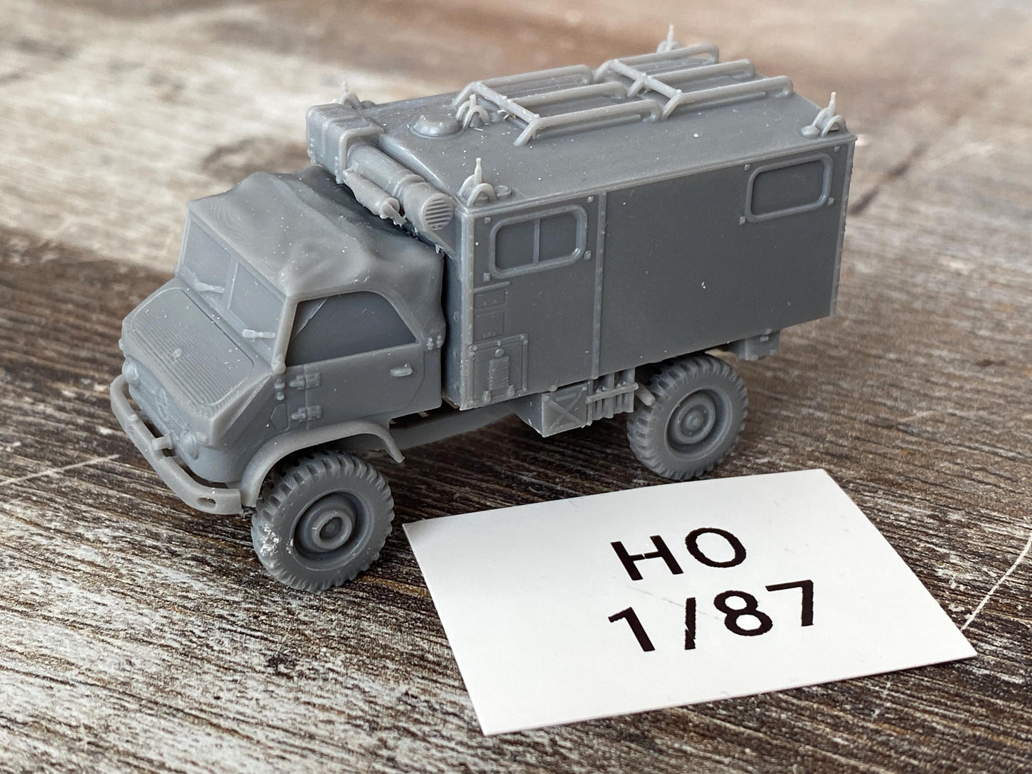 Unimog Radio Case (Radio) - 3D Printed - 28mm Scale - Miniature Wargaming Vehicle - Tabletop Wargames - Model Railroad