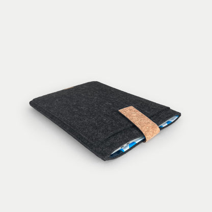 Sleeve for Asus Vivobook X170 | with magnetic closure and extra compartment | anthracite - Shapes | Model "HAKA"