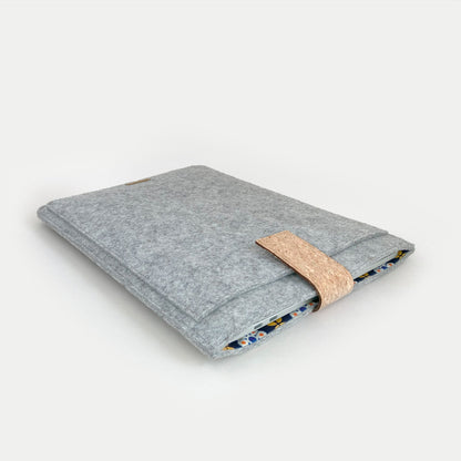 Case for Dell Inspiron | with magnetic closure and extra compartment | light gray - Bloom | Model "HAKA"