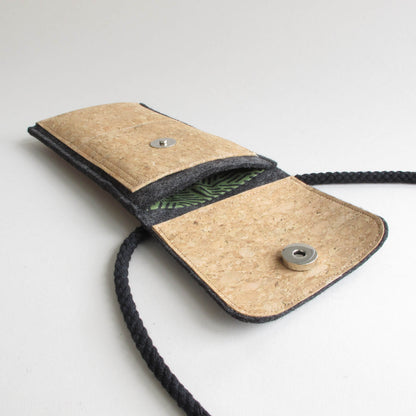 Shoulder bag for iPhone 14 Pro Max | made of felt and organic cotton | anthracite - stripes | model KEDJA