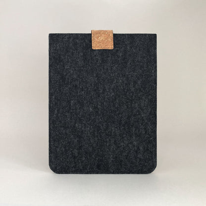 Sleeve for Asus Vivobook 17X | with magnetic closure and extra compartment | anthracite - Colorful | Model "HAKA"