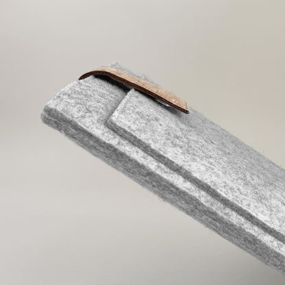 Sleeve for MacBook Pro M3 Max | with magnetic closure and extra compartment | light gray - Shapes | Model "HAKA"