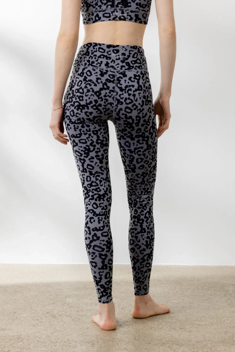 Criss-Cross Bra Distorted Animal Magnet