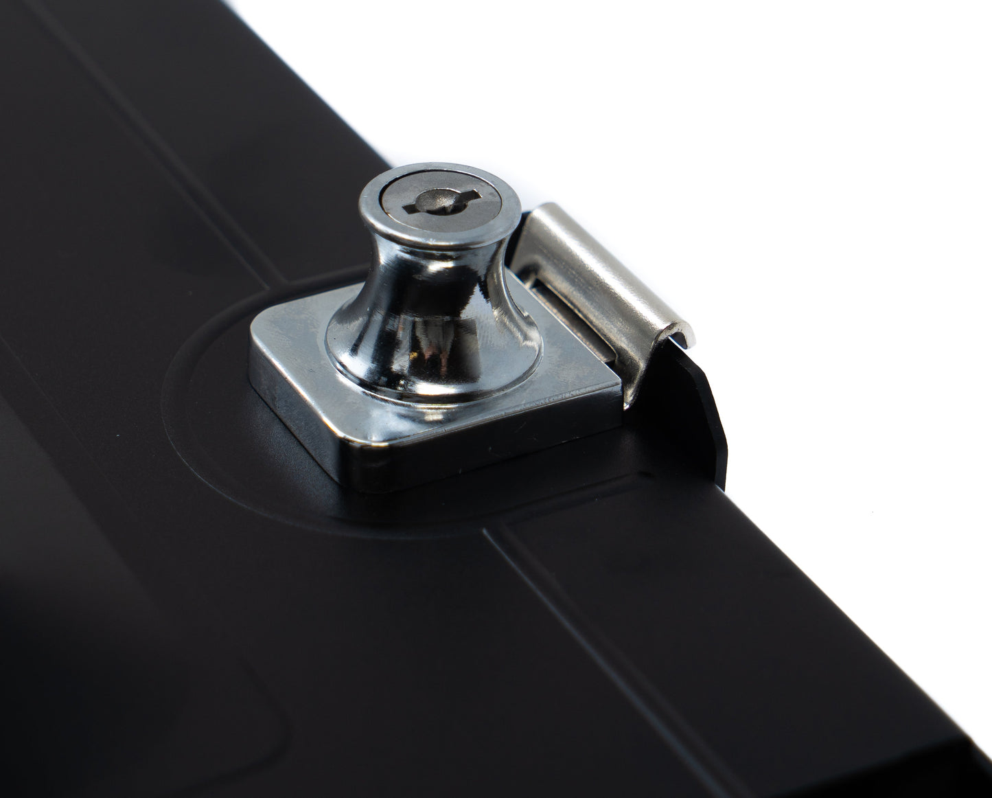 SYSTEM-S Wand Halterung abschließbar 360° für iPad 10 Pro 11 Air 4 5 in Schwarz