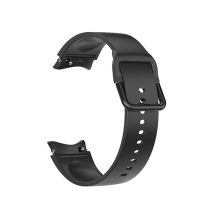 SYSTEM-S Armband 20 mm aus Silikon für Samsung Galaxy Watch 5 4 Smartwatch in Schwarz