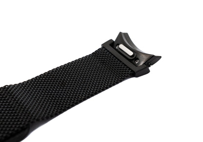 SYSTEM-S Armband Milanaise aus Metall für Galaxy Watch 6 Classic Smartwatch in Schwarz