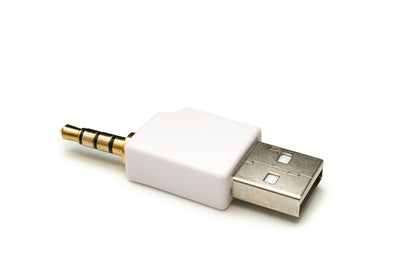 SYSTEM-S Audio USB Adapter 3,5 mm Klinke Stecker zu 2.0 Typ A Stecker AUX Kabel in Weiß