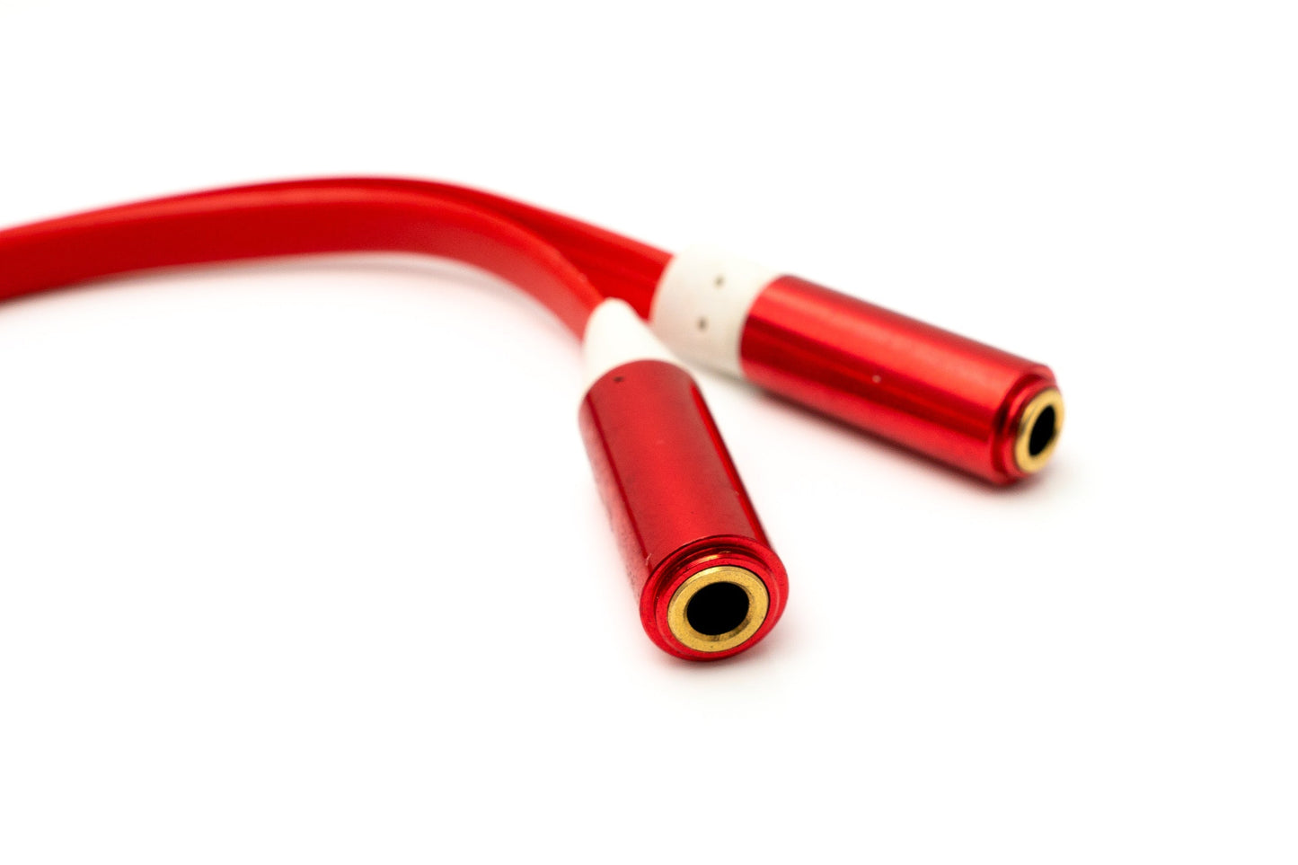 SYSTEM-S Audio Y Kabel 20 cm Stereo AUX Klinke 3,5 mm Stecker zu 2x Buchse flach in Rot