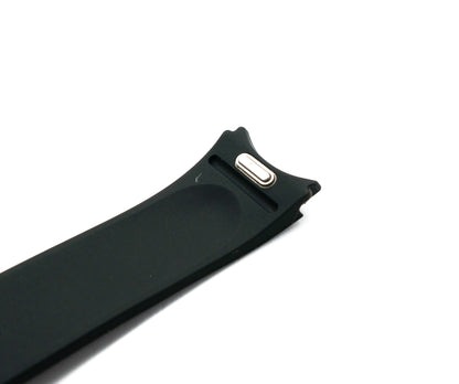 SYSTEM-S Armband 22 mm aus Silikon für Galaxy Watch 6 Smartwatch in Schwarz
