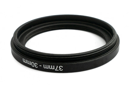 SYSTEM-S Objektiv Adapter 37 mm Gewinde zu 30 mm Step Down Ring in Schwarz für Filter