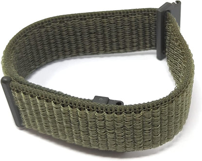 SYSTEM-S Armband 22 mm aus Nylon für Fitbit Versa 2 1 Lite Smartwatch in Grün