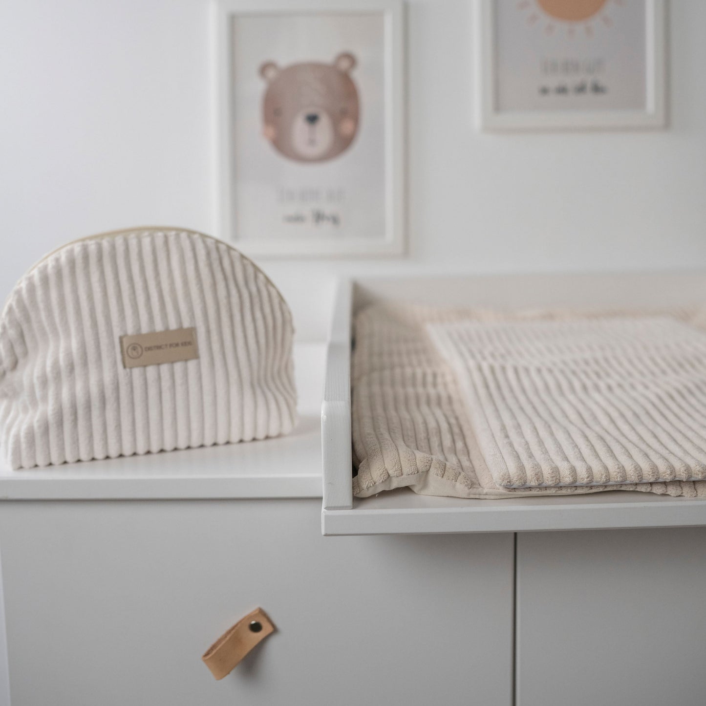 Cord changing mat with underlay – natural &amp; cuddly for your baby