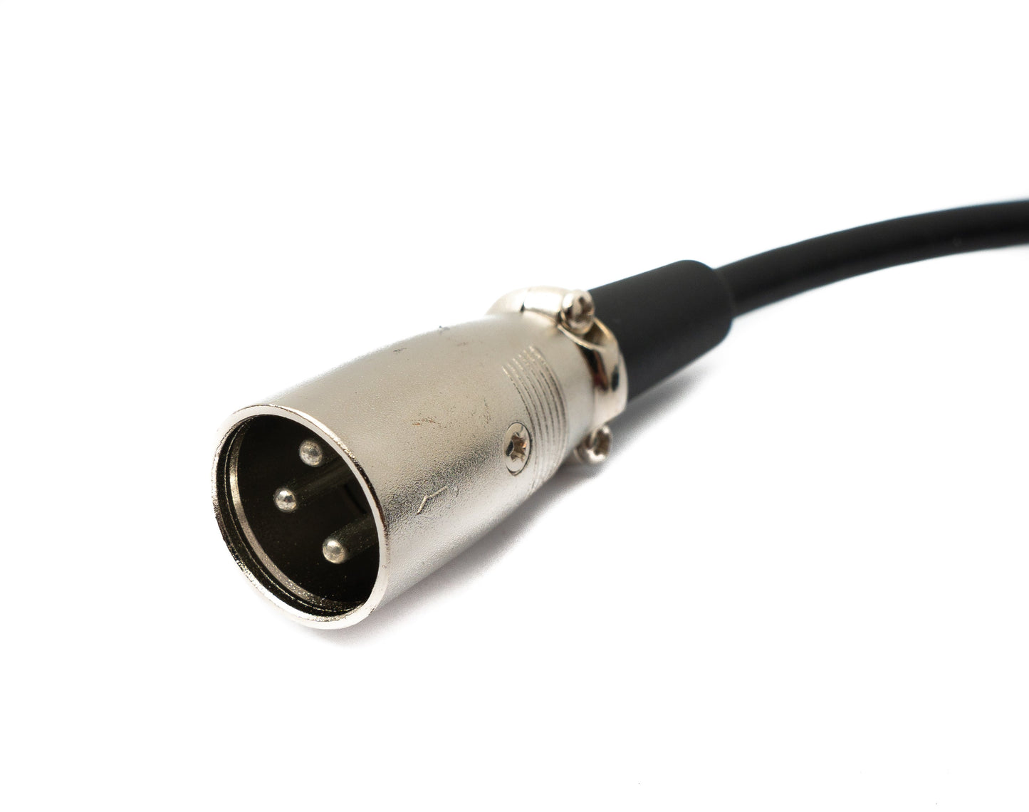 SYSTEM-S Cinch RCA Kabel 150 cm Stecker zu XLR 3 polig Stecker 30 VAC in Schwarz