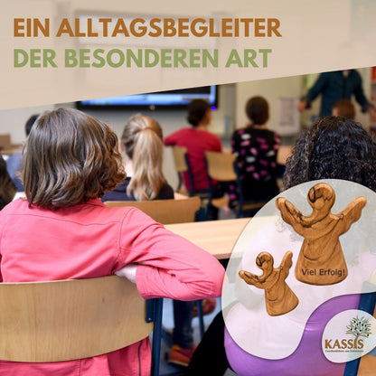 Handwerkskunst Schutzengel Handschmeichler aus Olivenholz