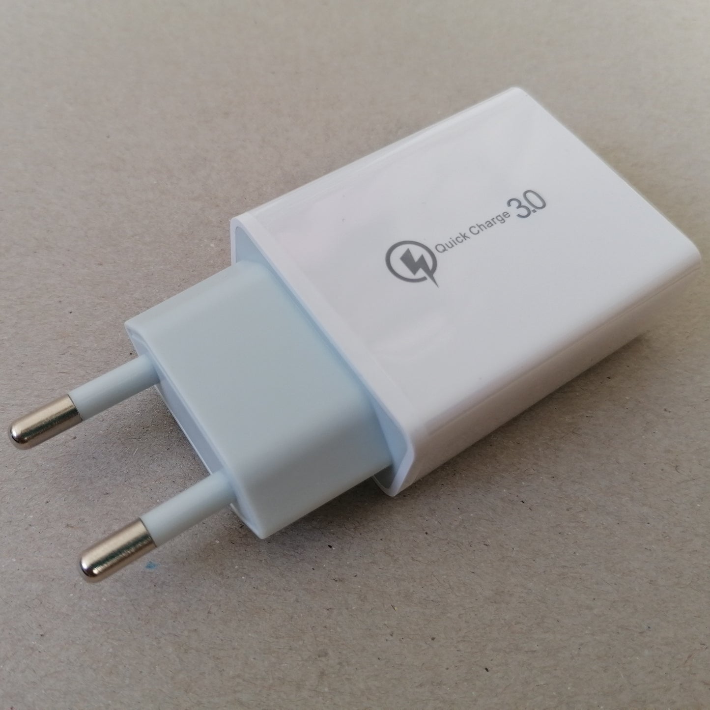 18W Mobile Charger USB-A QC3.0 QuickCharge