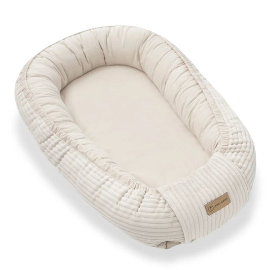 Babynest Cord creme – weich & mitwachsend