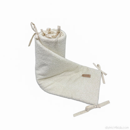 Bettumrandung Teddy Bouclé – Weiche Premium Umrandung für Baby- & Beistellbetten