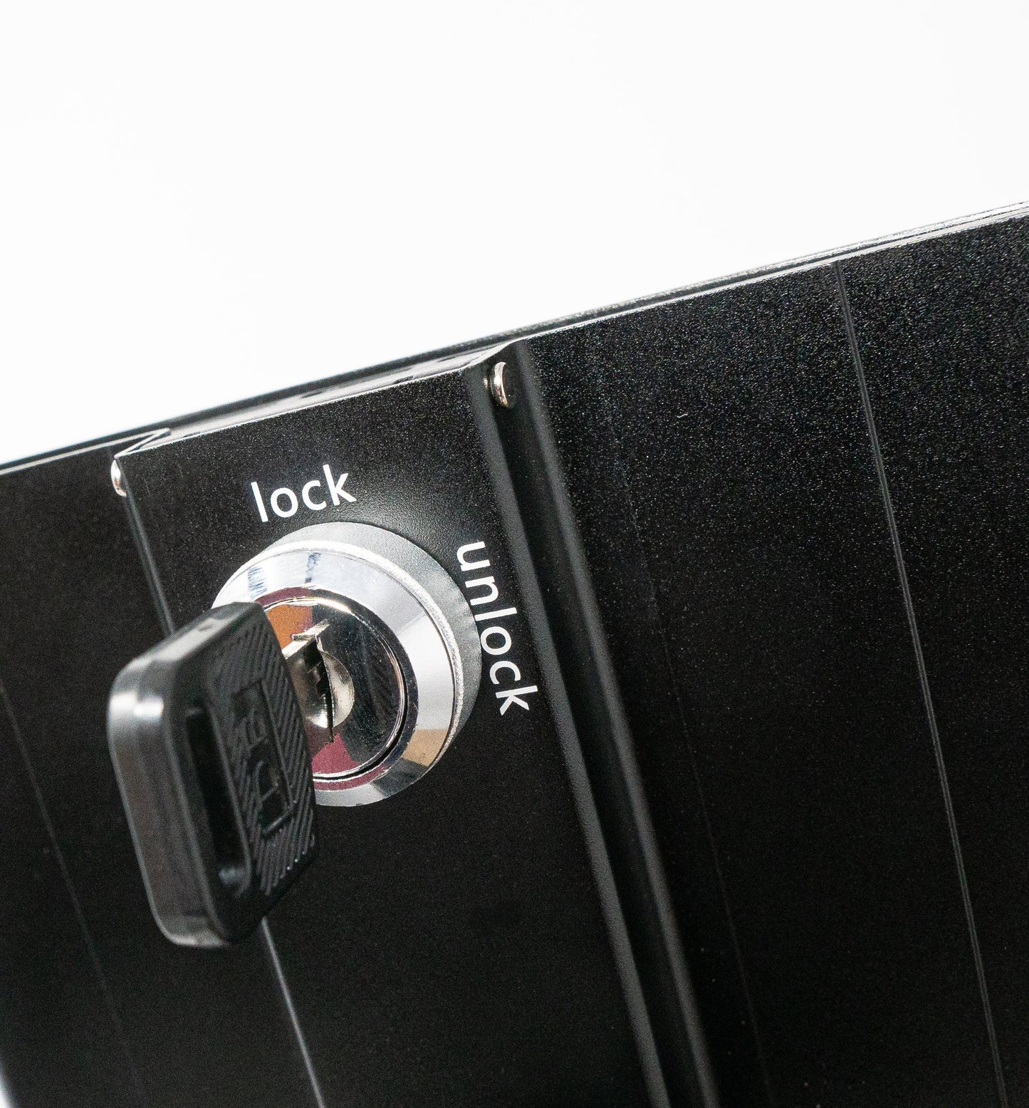SYSTEM-S table stand dual 360° holder lockable for iPad Mini in black