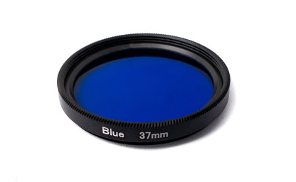 SYSTEM-S Farbfilter Blau 37 mm Linse Farbe mit Clip für Smartphones in Schwarz