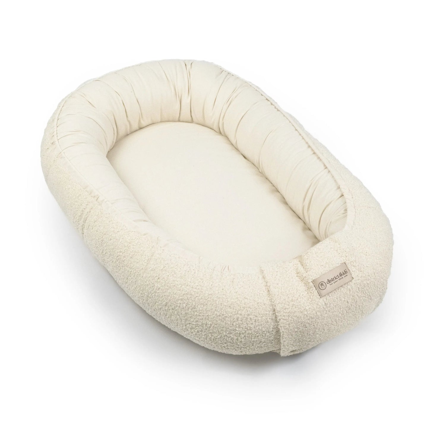 Babynest Bouclé beige – kuschelig & mitwachsend