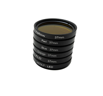 SYSTEM-S Farbfilter Set 37 mm 6 Stück Farbe Linse Filter mit Gewinde Hülle für iPhone 15