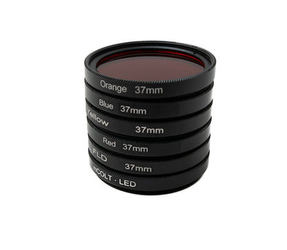 SYSTEM-S Farbfilter Set 37 mm 6 Stück Farbe Linse Filter mit Gewinde Hülle für iPhone 15 Pro