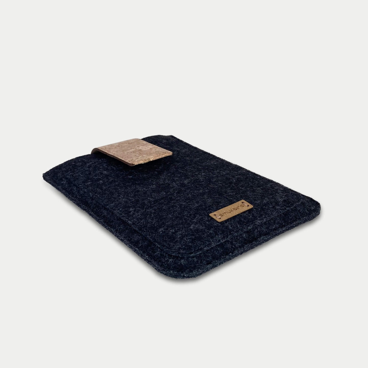 Case for Kindle Paperwhite Kids 11th Gen | with magnetic closure and extra compartment | anthracite - Tracks | Model "HAKA"