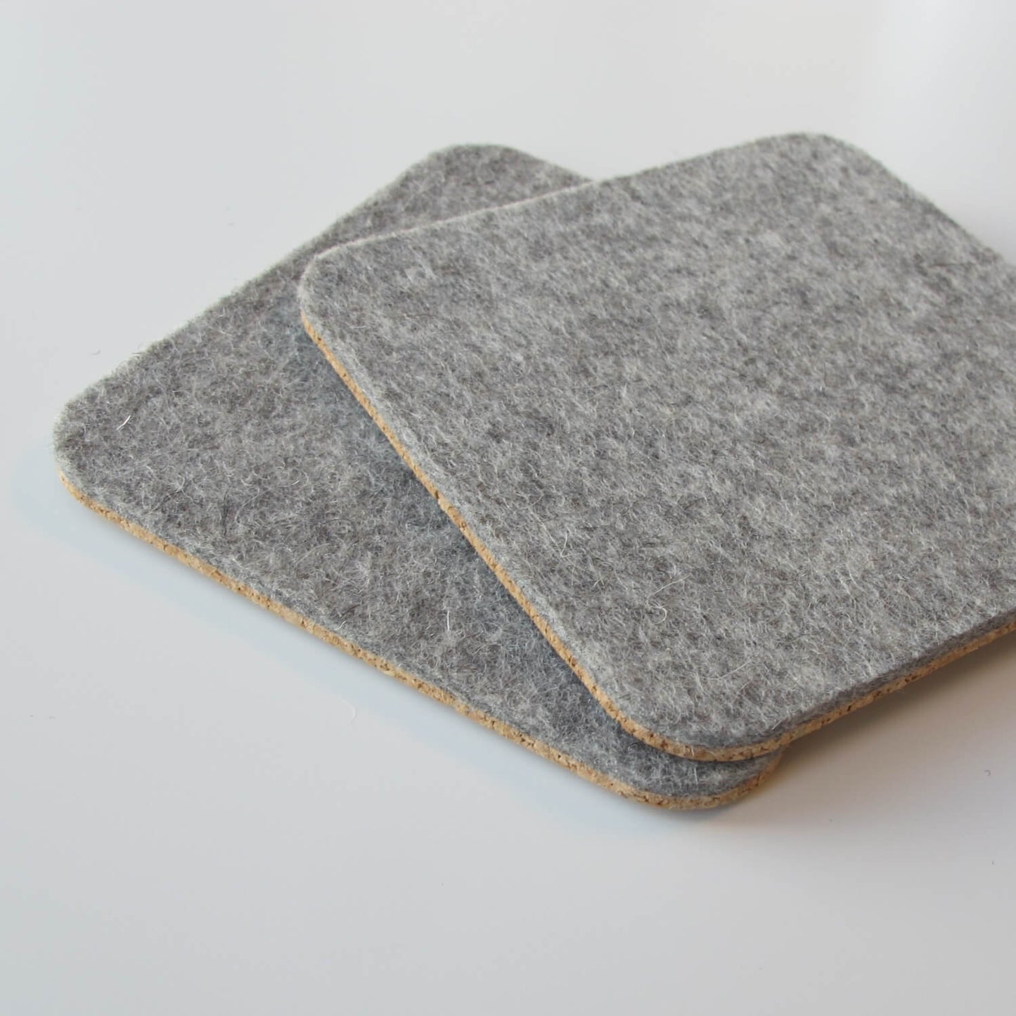 Felt and cork coasters | Set of 2 | 10 x 10 cm | light gray