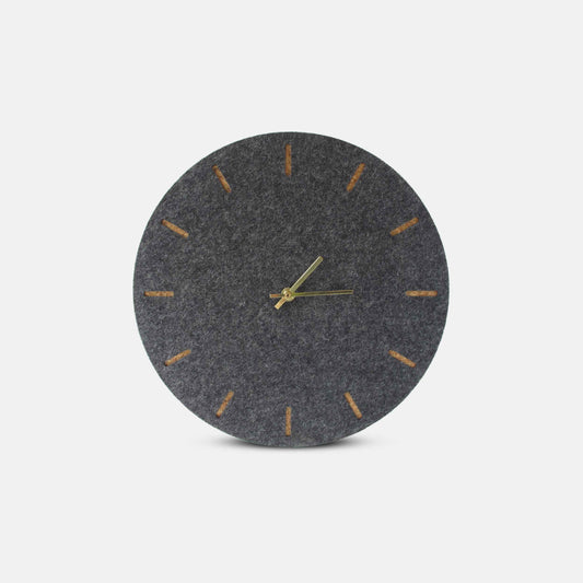 Felt and cork wall clock, 30 cm | anthracite - gold | Design: Copenhagen