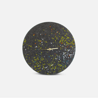 Felt and cork wall clock, 30 cm | Design "Dots" by Anja Streese