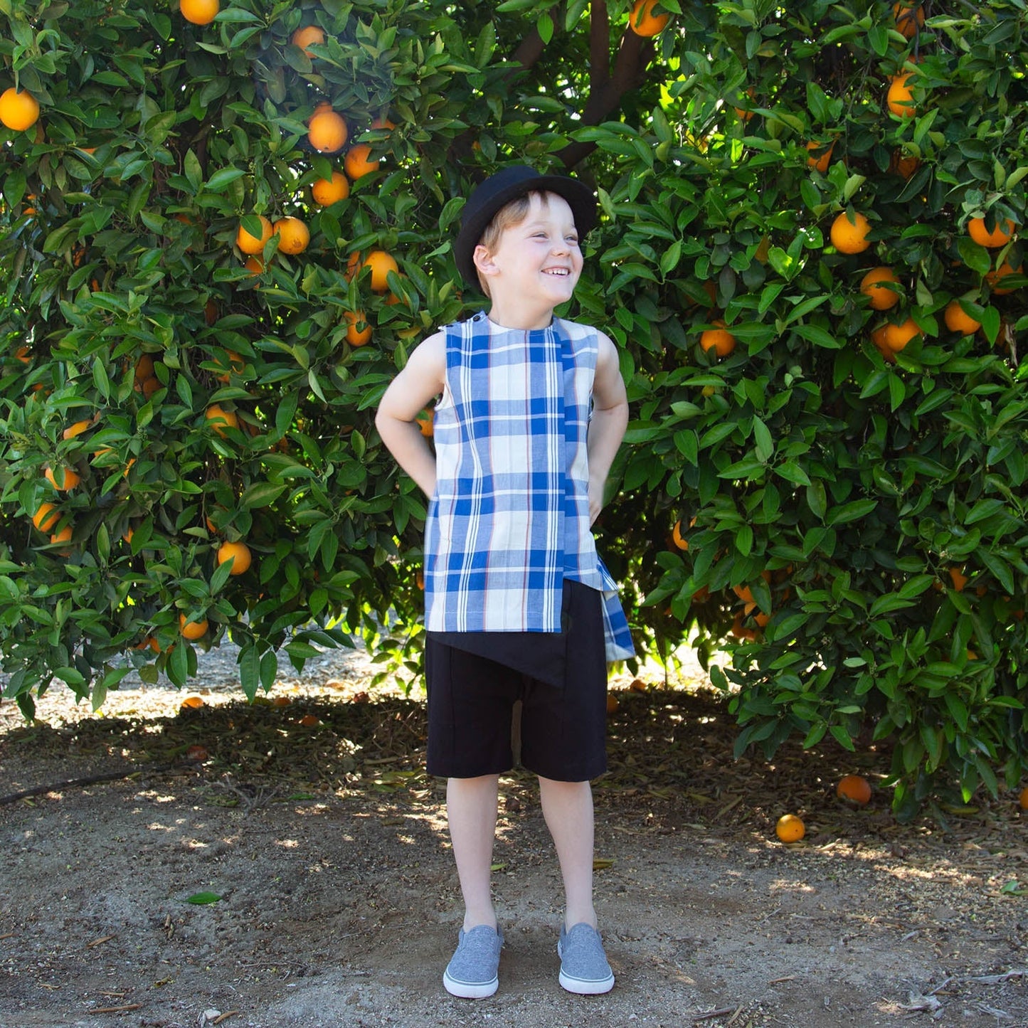 EcoKids Schwarze Bermuda-Shorts für Jungen und Mädchen – Stilvoll und nachhaltig