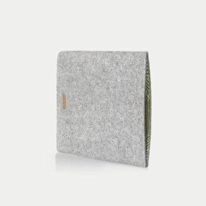 Sleeve for MacBook Air 13 | Made of felt and organic cotton | Light gray - Stripes | Model "LET"