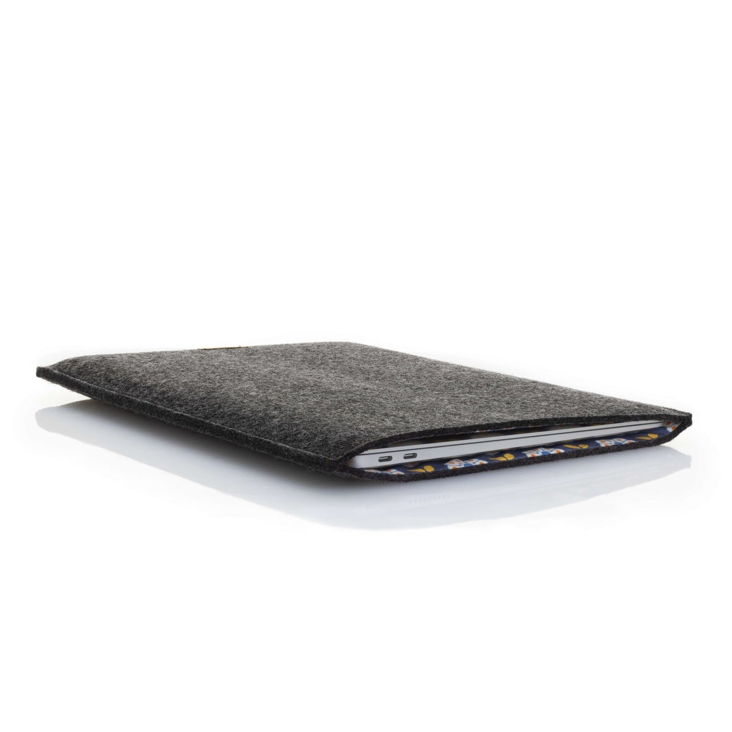 Hülle für MacBook Pro 14 | aus Filz und Bio-Baumwolle | anthrazit - Bloom | Modell "LET"