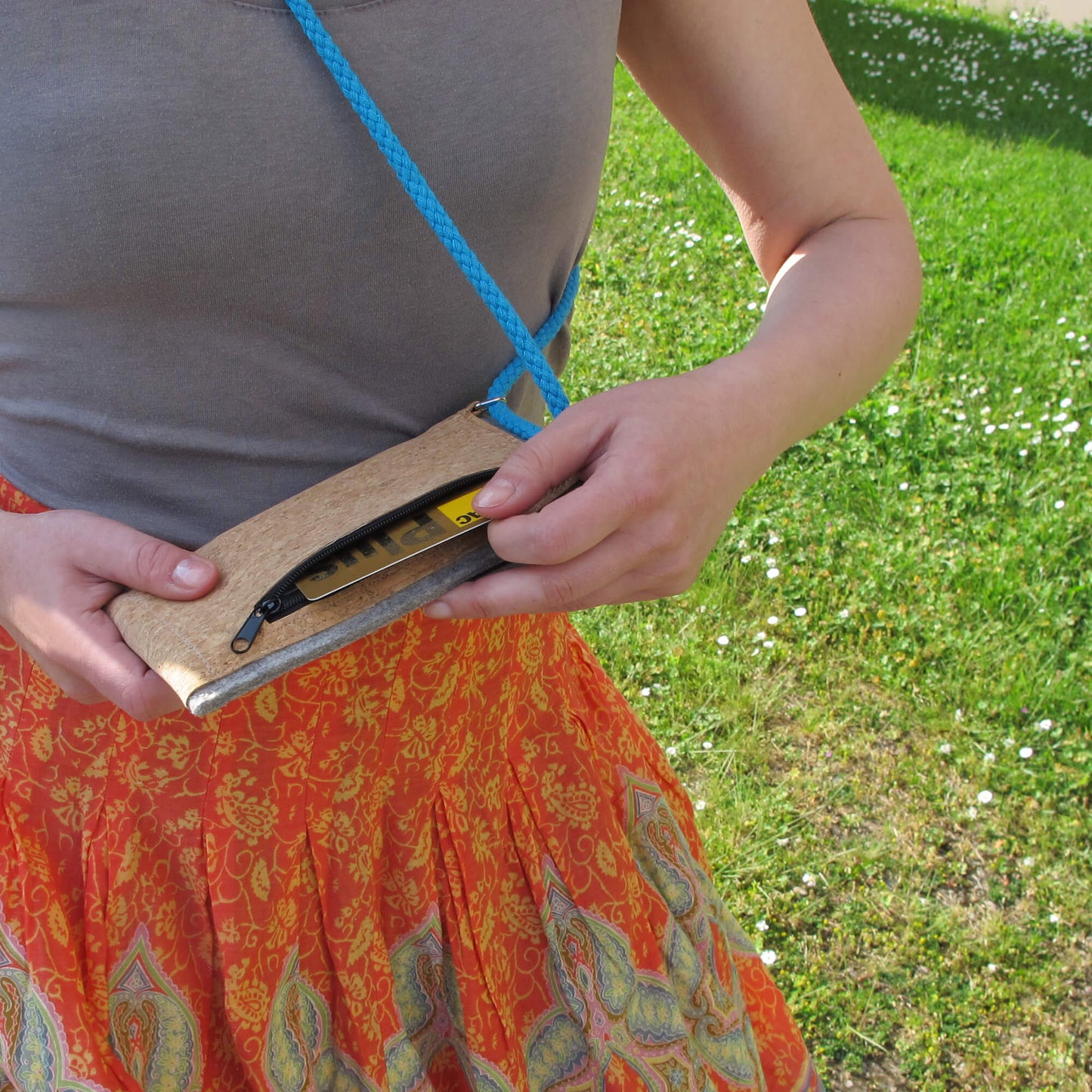 Shoulder bag for Xiaomi 14T Pro | made of felt and organic cotton | light gray - colorful | model KEDJA